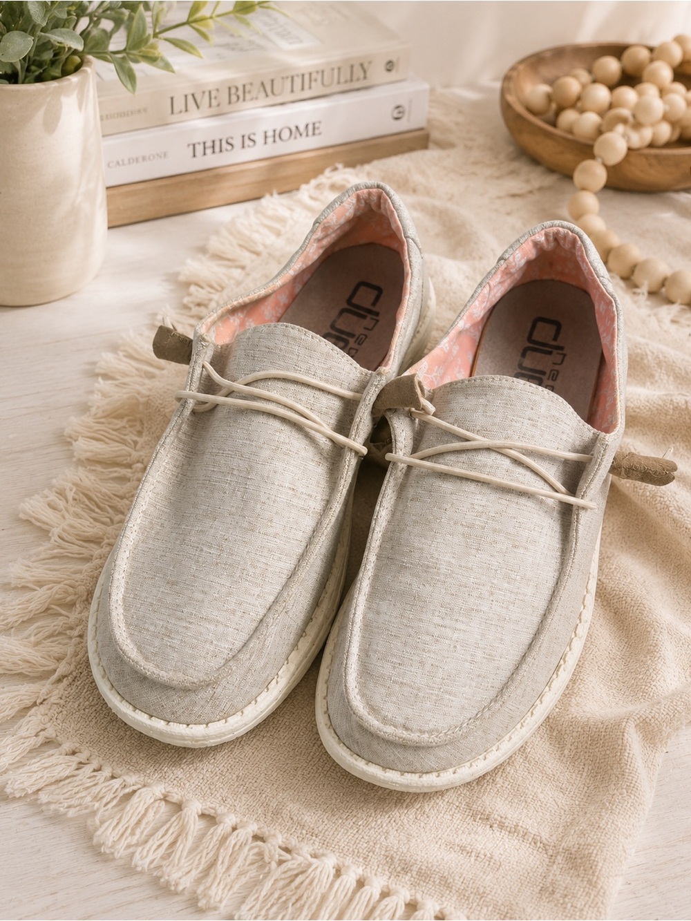 Hey Dude Wendy Shoes Size 10 Oatmeal Canvas Slip On Good Condition